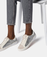 ZINA SNEAKERS IN SILVER GLITTER - Dolce Vita