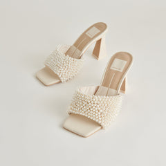 NANDY PEARL HEELS VANILLA PEARLS